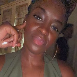 Meet your Posher, Keisha